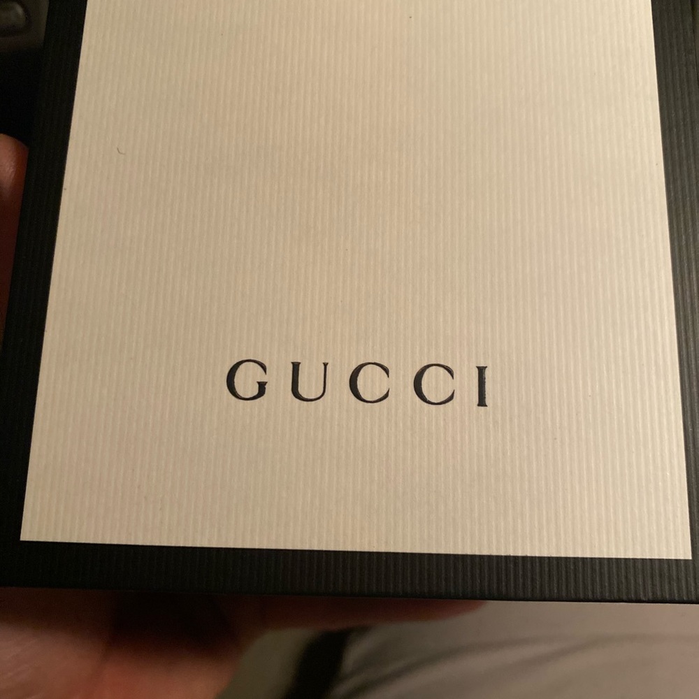 Gucci watch - Picture 7 of 7